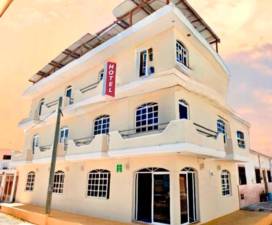Hotel Baroni Progreso  Eksteriør billede